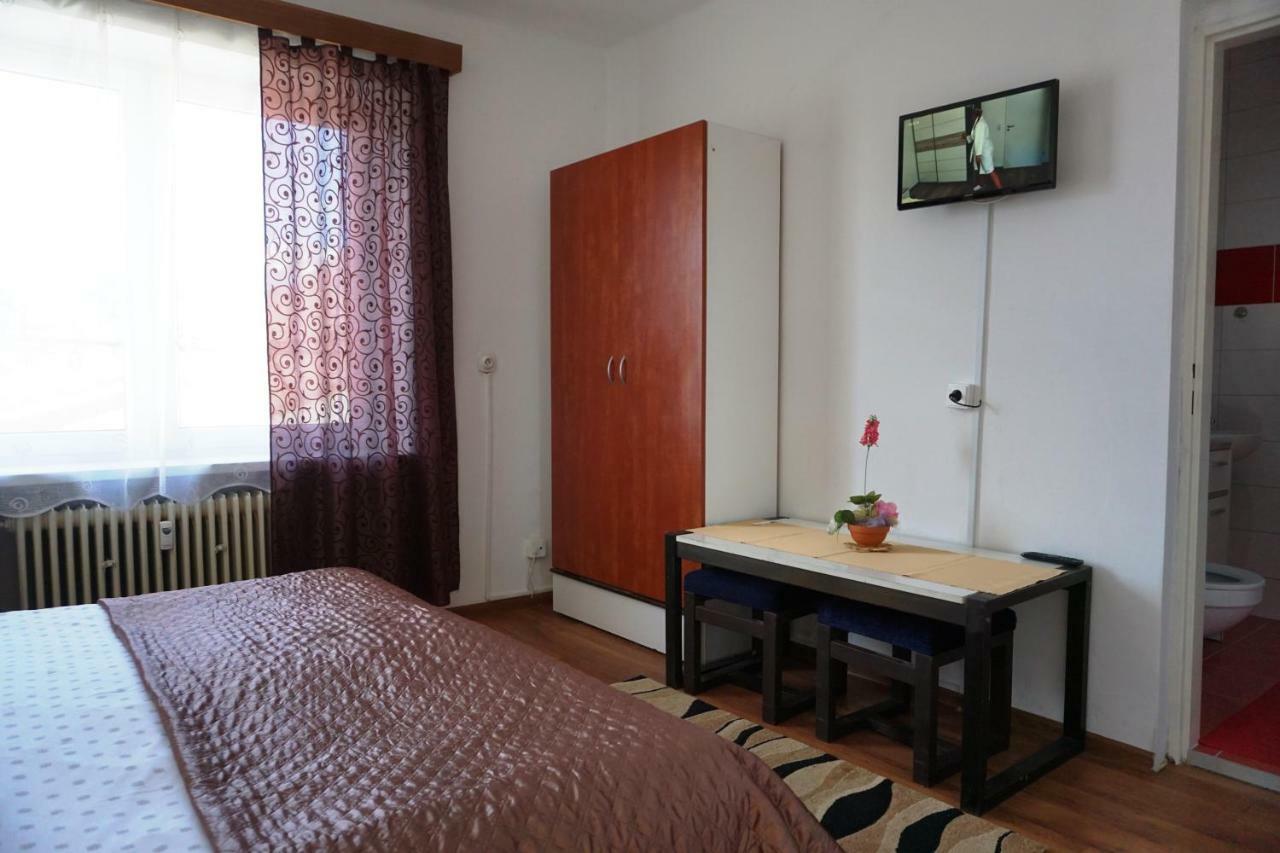 Hotel Guľa Batizovce Buitenkant foto